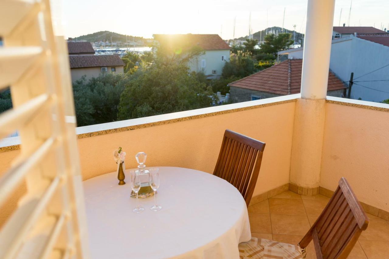 Apartments Jakovcev Betina  Zewnętrze zdjęcie