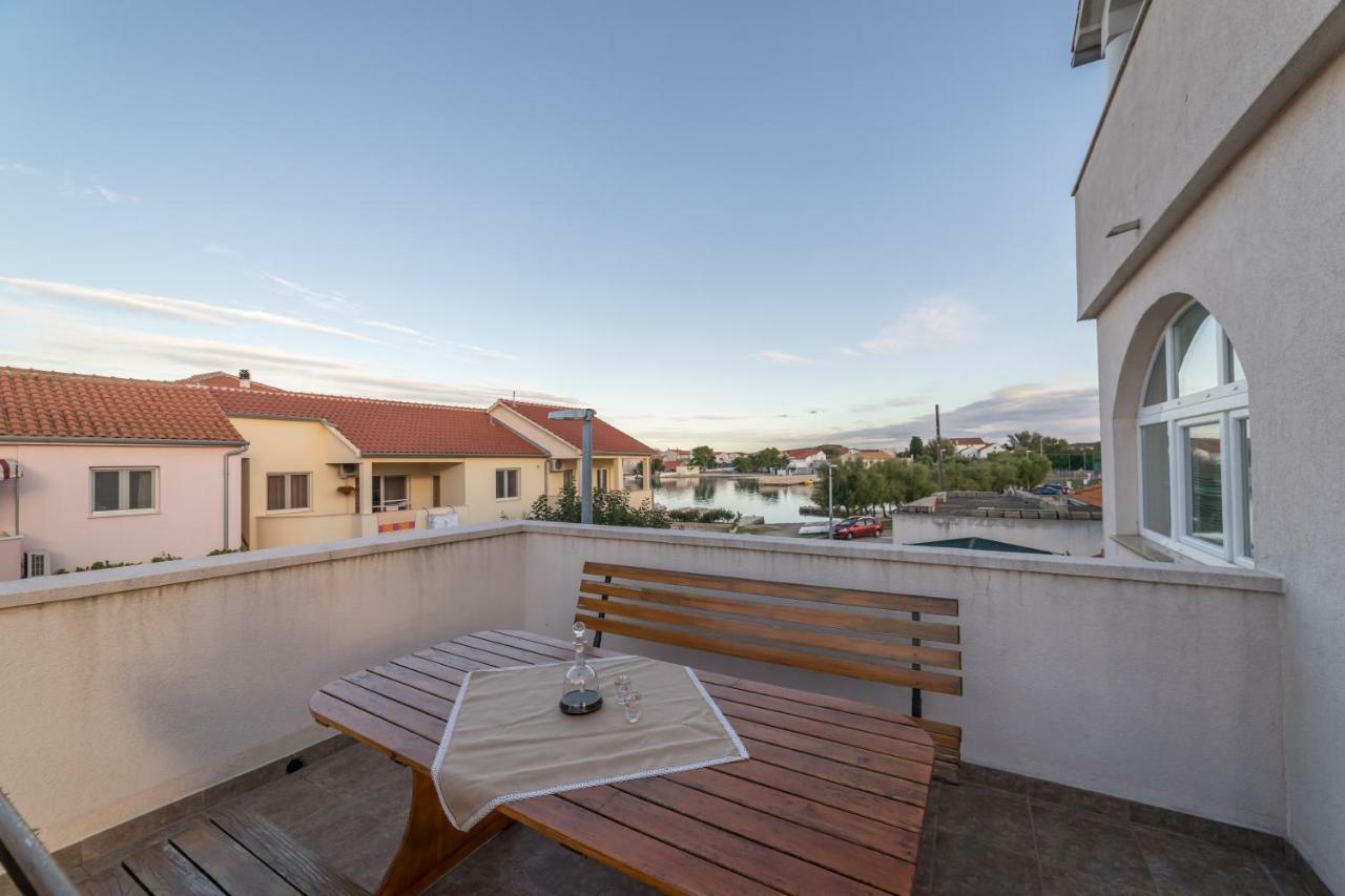 Apartments Jakovcev Betina  Zewnętrze zdjęcie