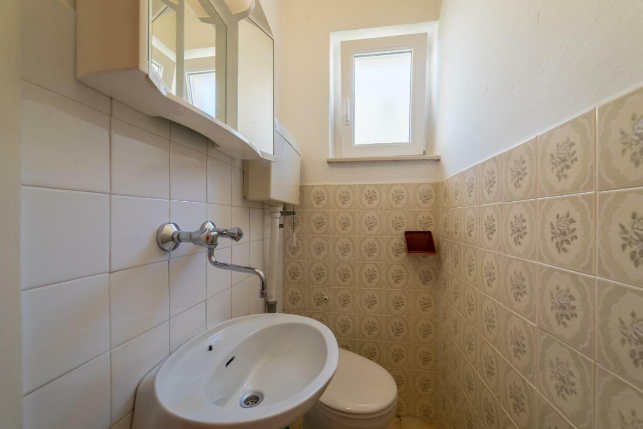 Apartments Jakovcev Betina  Zewnętrze zdjęcie